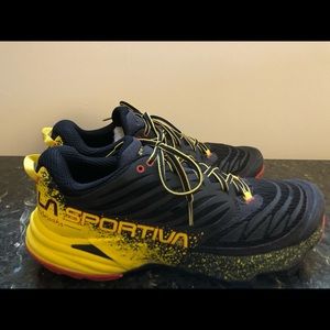 La Sportiva trail runners. Size 10 1/2